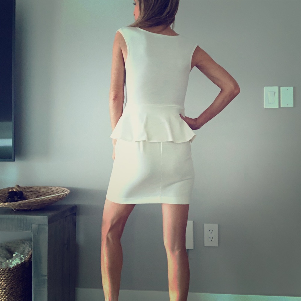 WHITE PEPLUM DRESS - Picture 2 of 2